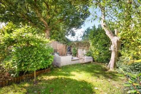 Rear Garden (view b)