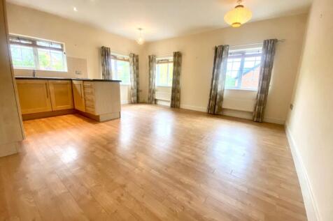 Living Room/Kitchen