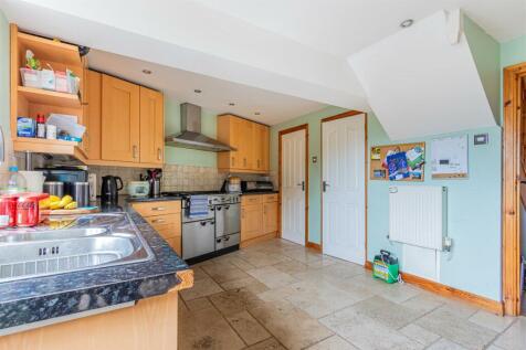 Woolasaton Avenue 76 (12 of 25).jpg