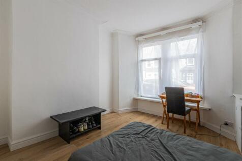 Strathnairn Street 97-6.jpg