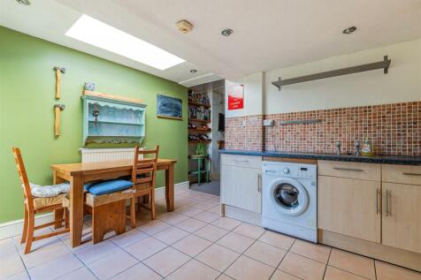 Summerfield Avenue 40-12.jpg
