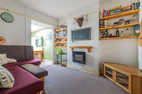 Summerfield Avenue 40-8.jpg