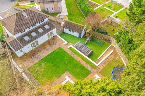 Bronwydd Close Drone-6.jpg