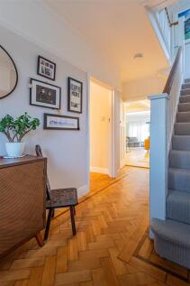 Earls Court Road 51-31.jpg