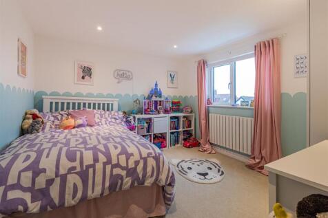 Earls Court Road 51-3.jpg