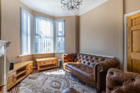 Moorland Road 81-9.jpg