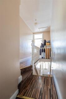 Moorland Road 81-2.jpg