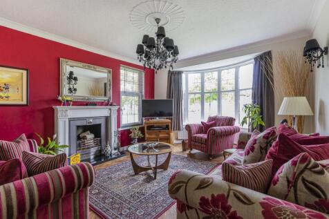 Queen Anne Square 19-11.jpg