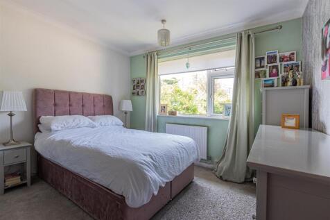 Carisbrooke Way 15B (15 of 20).jpg