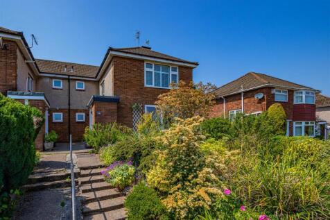 Carisbrooke Way 15B (18 of 20).jpg