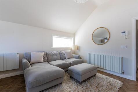 Albany Road 245, 3-11.jpg