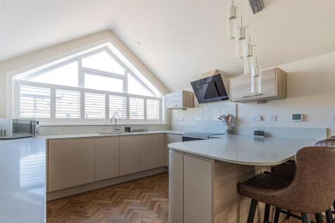 Albany Road 245, 3-12.jpg