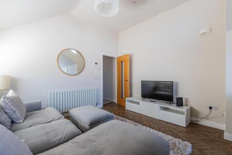 Albany Road 245, 3-16.jpg