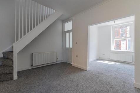 Crwys Place 8-6.jpg