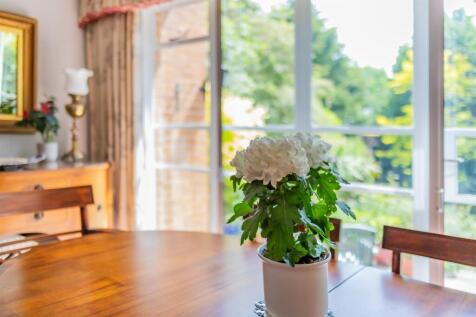 Hollybush Road 38-48.jpg