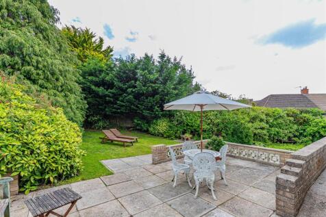 Deepdale Close 8-21.jpg