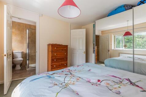 Mountbatten Close 6-18.jpg