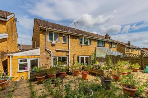 Mountbatten Close 6-12.jpg
