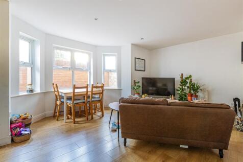 Newport Road 124, 1-9.jpg