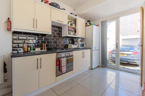 Whitchurch Road 340-12.jpg