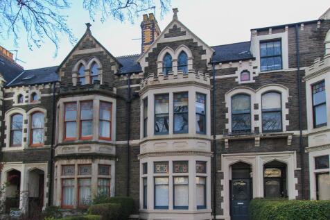 1, 36 Ninian Road LR (2 of 17).jpg