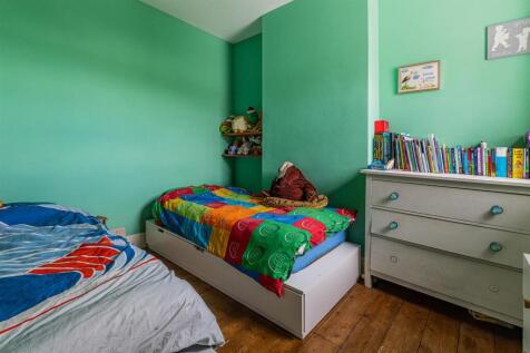 Edington Avenue 15-5.jpg
