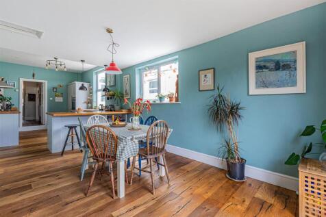 Edington Avenue 15-15.jpg