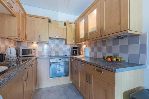 18 Dyfed House-3.jpg