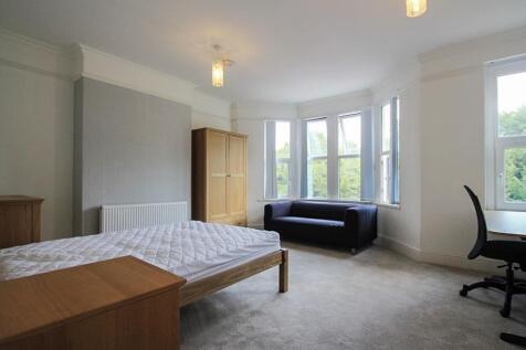 Bedroom 1.jpg