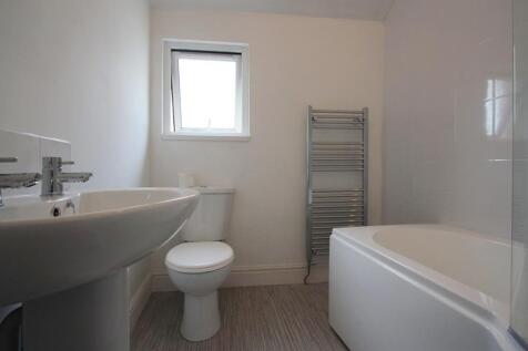 Bathroom.jpg