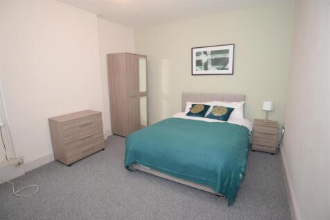 ROOM 6 NO ENSUITE.JPG