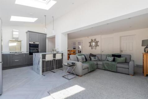 Clos Tecwyn 10-19.jpg