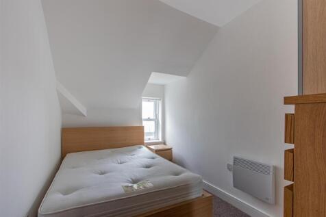 Churchill Villas 30-6.jpg