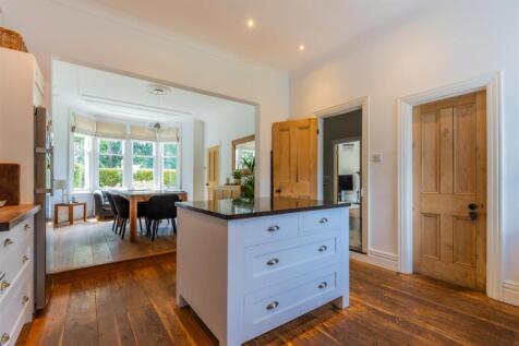 Waterloo Gardens 15-27.jpg