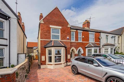 Richards Terrace EXT (2 of 2).jpg