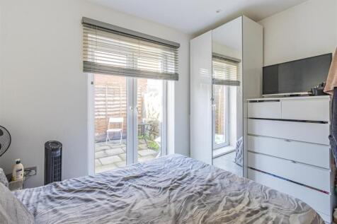 Claude Road 37, 2-4.jpg