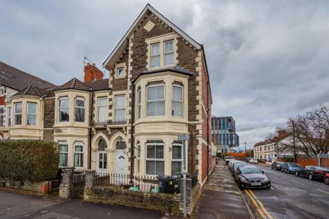 Colum Road 158 outside