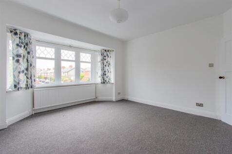 Roath Court Road 65-19.jpg