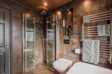 Walk-in shower