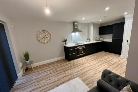 Kitchen area.jpg