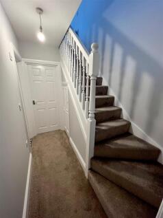 Staircase / Duplex Apt