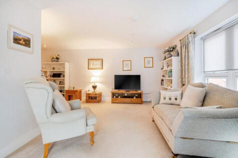 1384614-1-6928278...