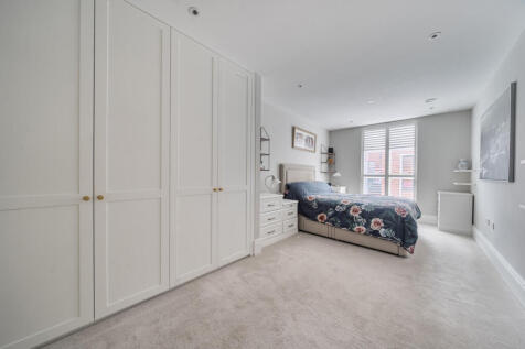 1371482-20-68f79c...