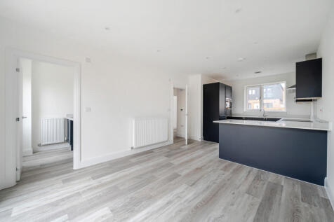 1369887-8-68ef8a3...