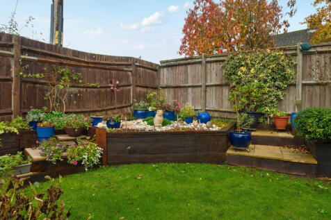 1373460-5-6904b3b...