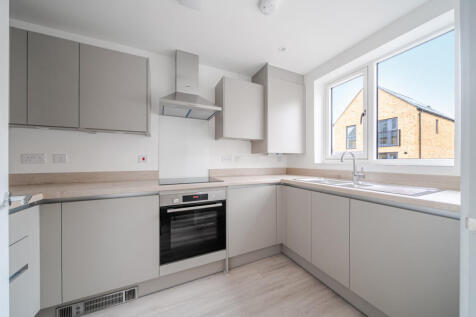 1388558-10-693823...