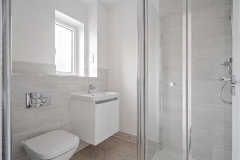 1388558-17-693826...