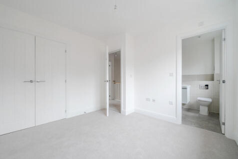 1388558-12-693824...