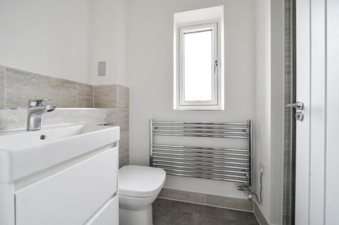 1388557-14-693808...