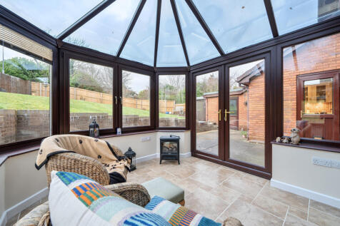 1388748-9-693aeb7...